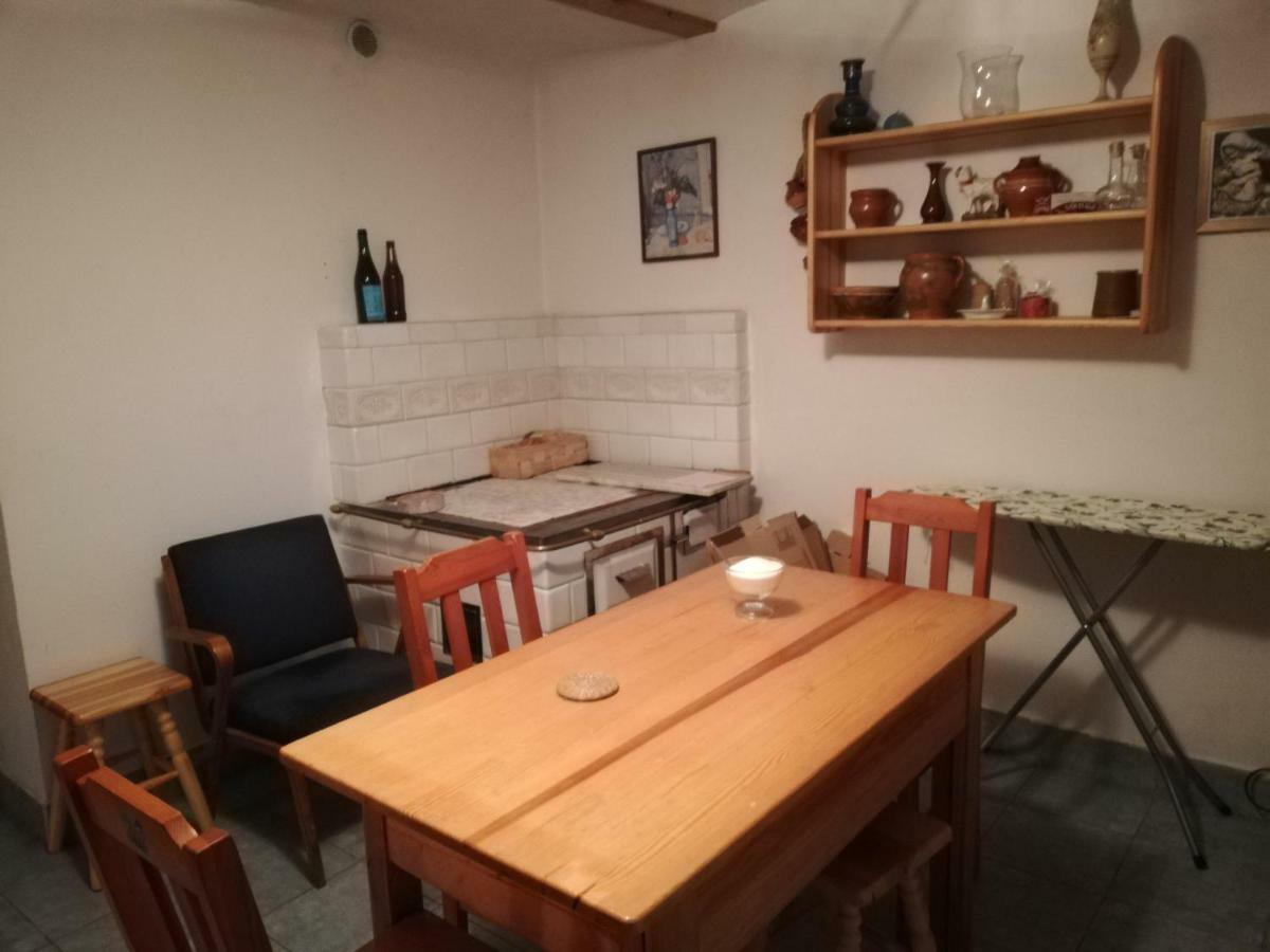 Pokoje Goscinne Lalaj Bolecin Exteriér fotografie