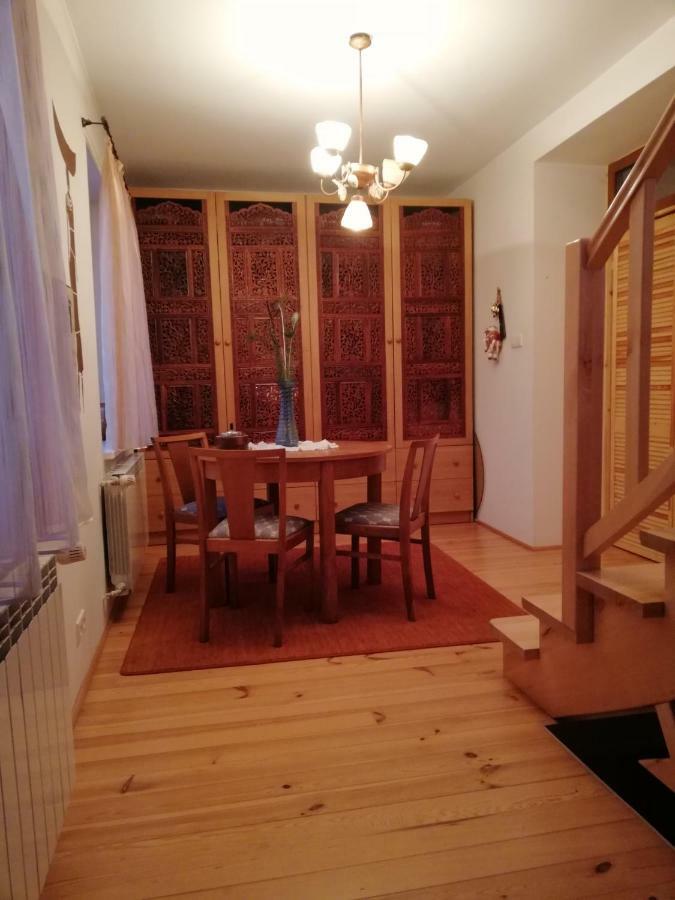 Pokoje Goscinne Lalaj Bolecin Exteriér fotografie